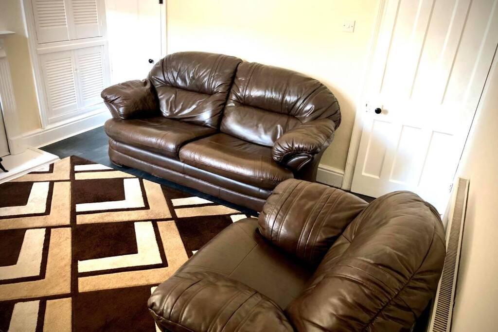 The Pad - 3br Entire House With Parking *
