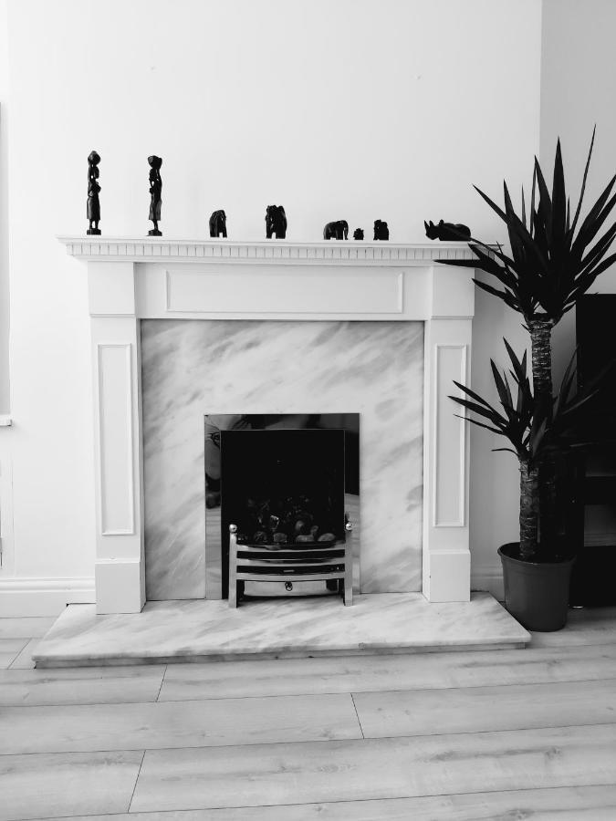 Gorgeous Stylish Cheri Victorian House In Vakantiehuis Manchester