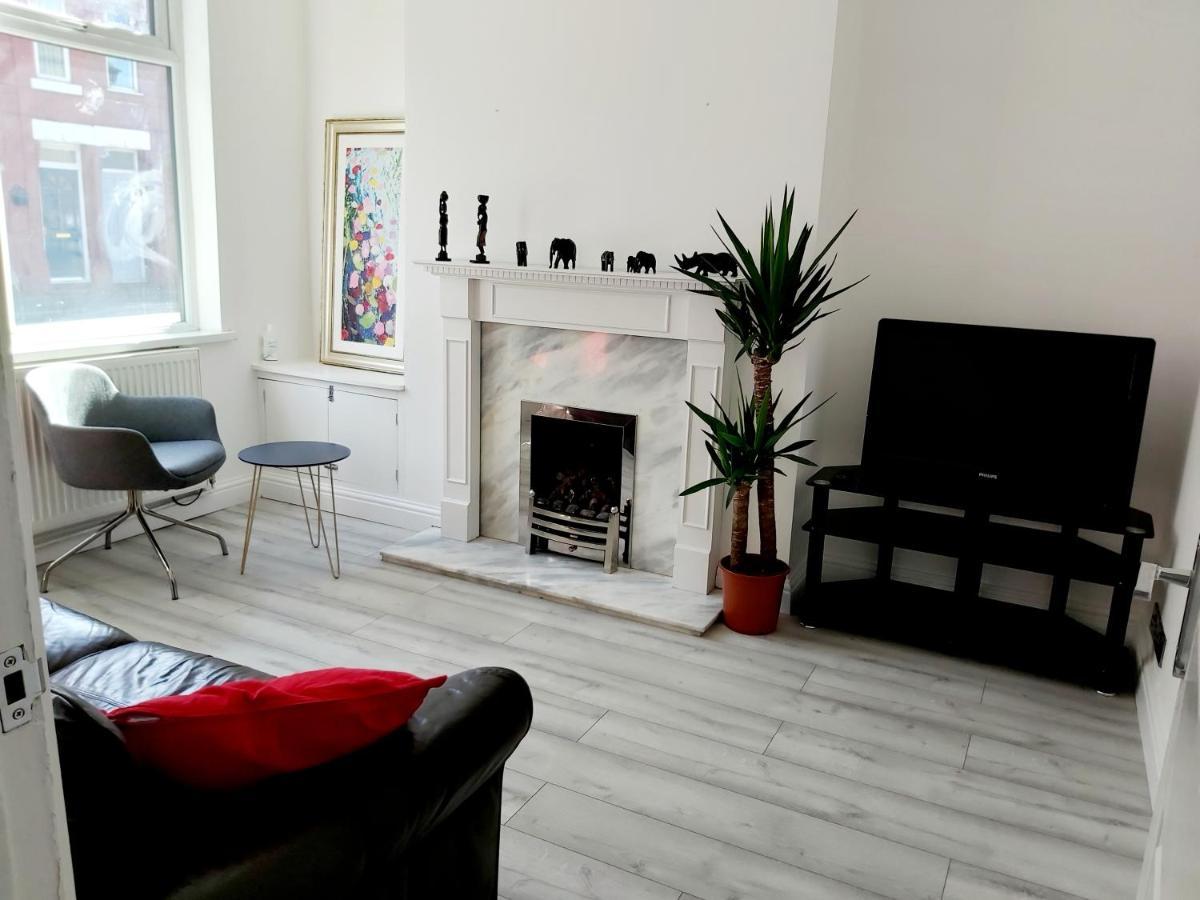 Gorgeous Stylish Cheri Victorian House In