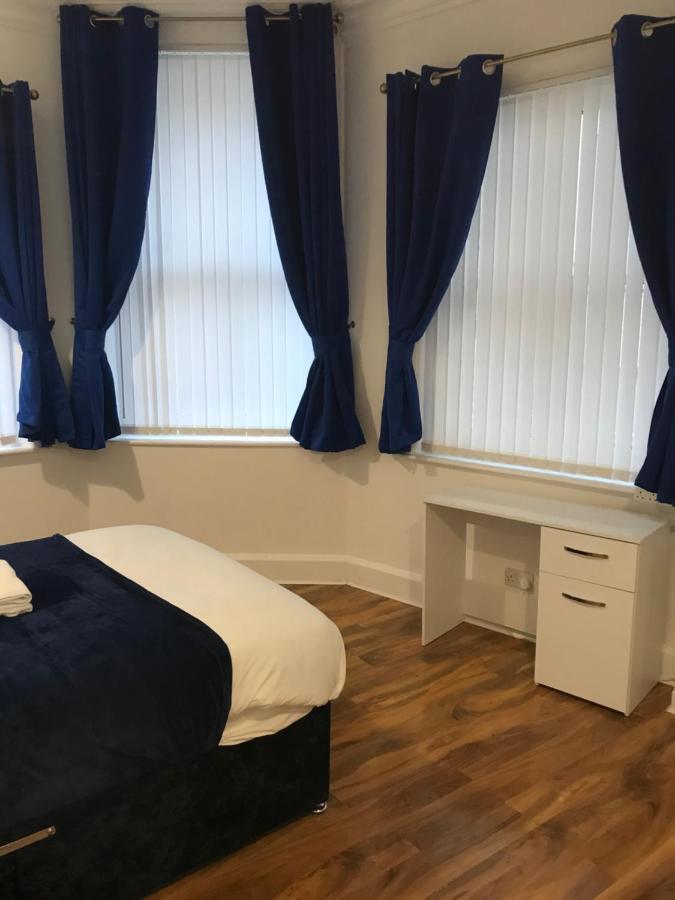 The Avenues And Alleyways Hotel Manchester