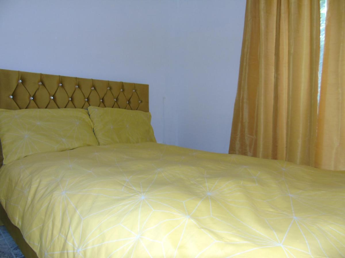 Abercarn 2 Bed *