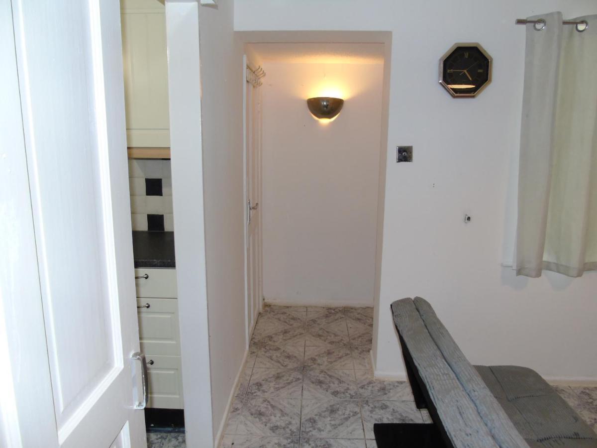 Abercarn 2 Bed Appartement