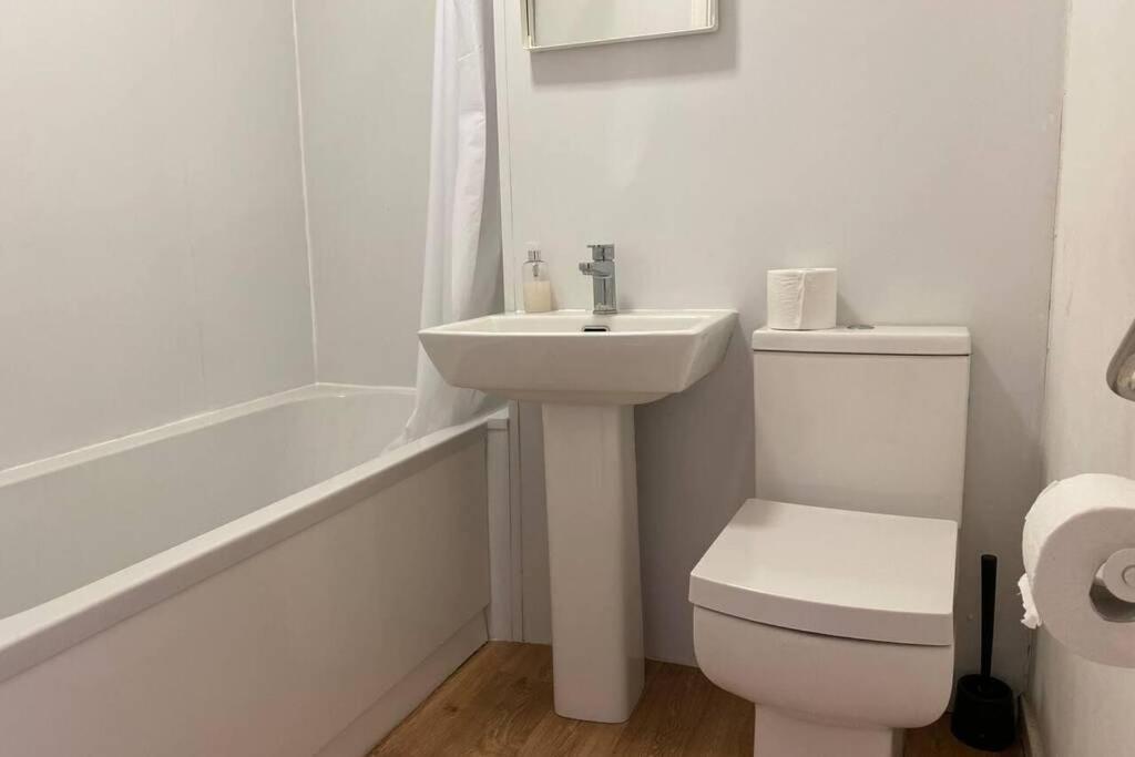 Serene Apt In The Heart Of Stretford Appartement Manchester