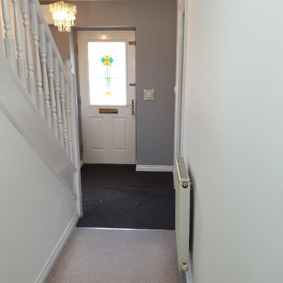 Gasthuis Queens Rooms, A Perfect Stay, Next To Shopping Parks And Central *