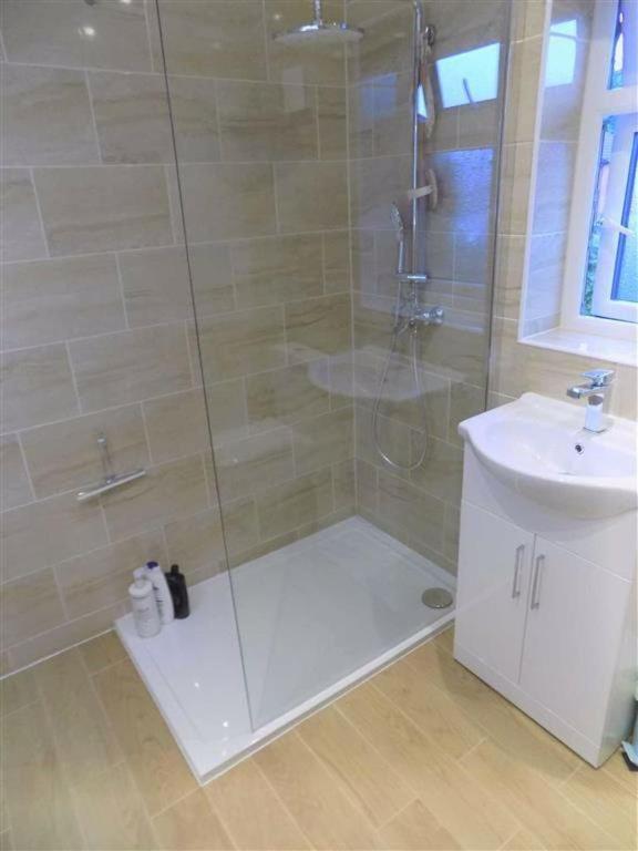 Appartement Brigstock Holidays House
