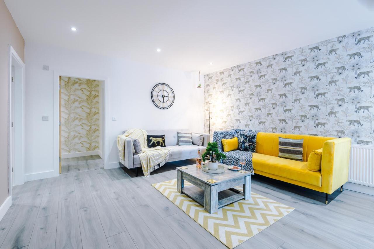 Rest & Recharge At The Station Appartement Manchester