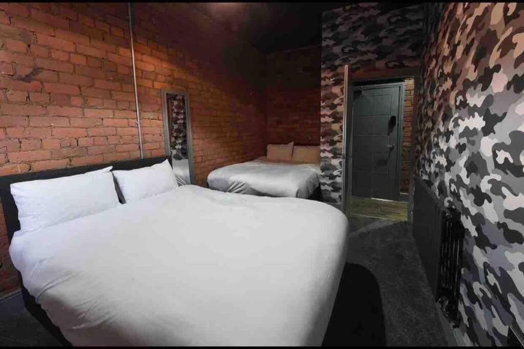 Apartment Casa Nomade Penthouse Slps 20 People Mcr Centre