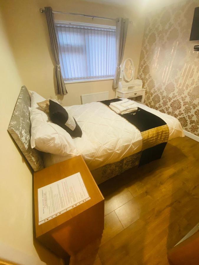 Brigstock Holidays House Appartement