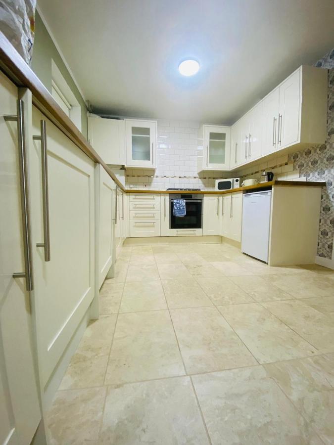 Brigstock Holidays House Manchester