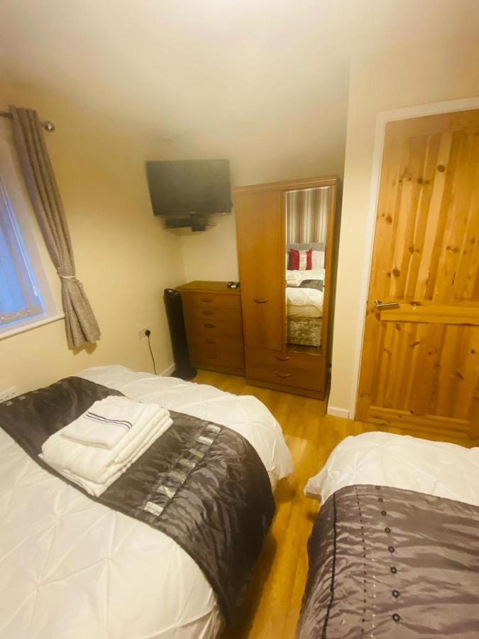 Brigstock Holidays House Appartement