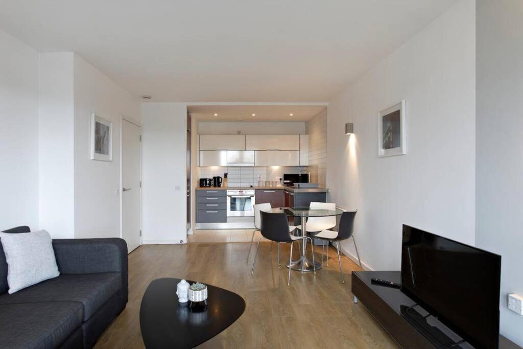 Luxury 1 Bedroom Apartment In Central Manchester- Skyline II Appartement