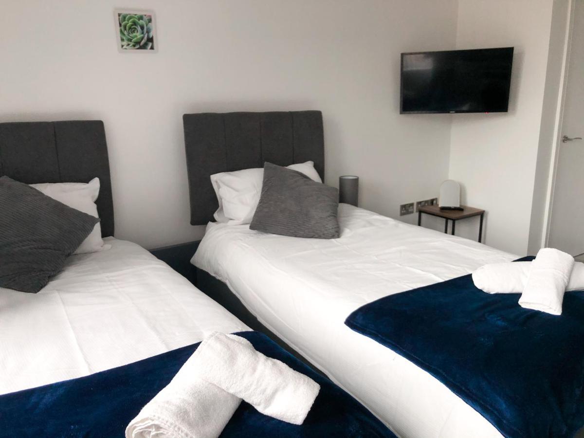 Appartement 10min To - Free Parking - Private - Contractor Friendly Manchester
