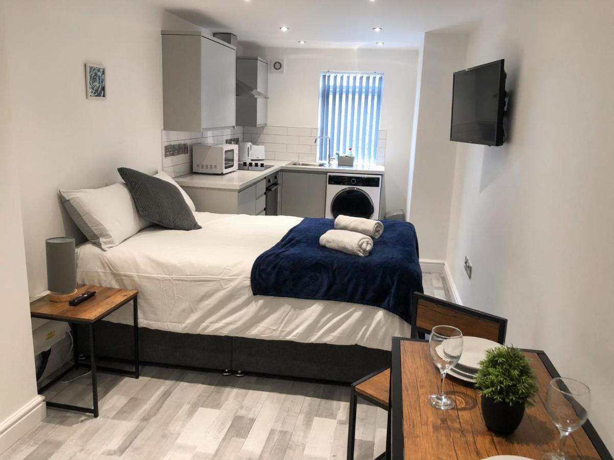 Appartement 10min To - Free Parking - Private - Contractor Friendly Manchester