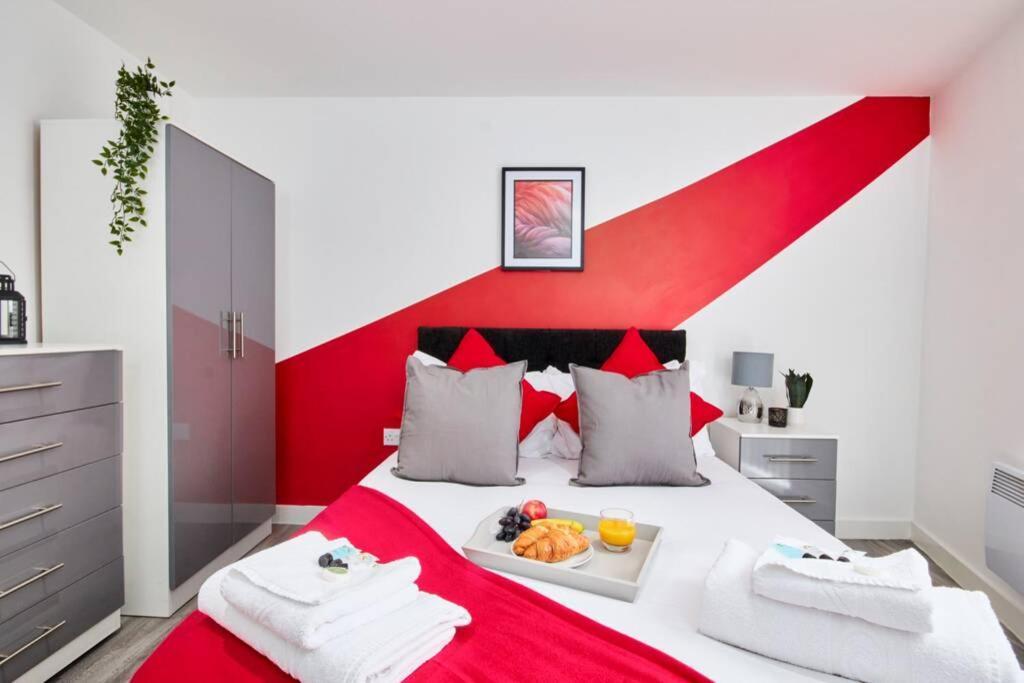 Perfect City-break With Free Private Parking By Hass Haus