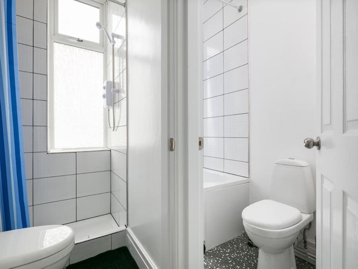 Shared Short Term South Homestay Manchester