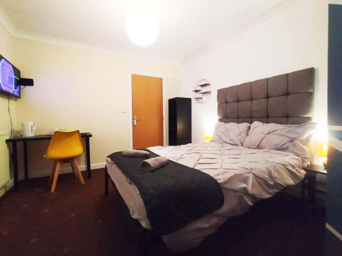 Bankwell Guest house *