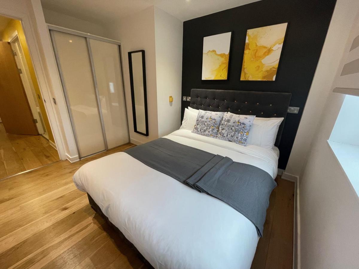 Quay Apartment *