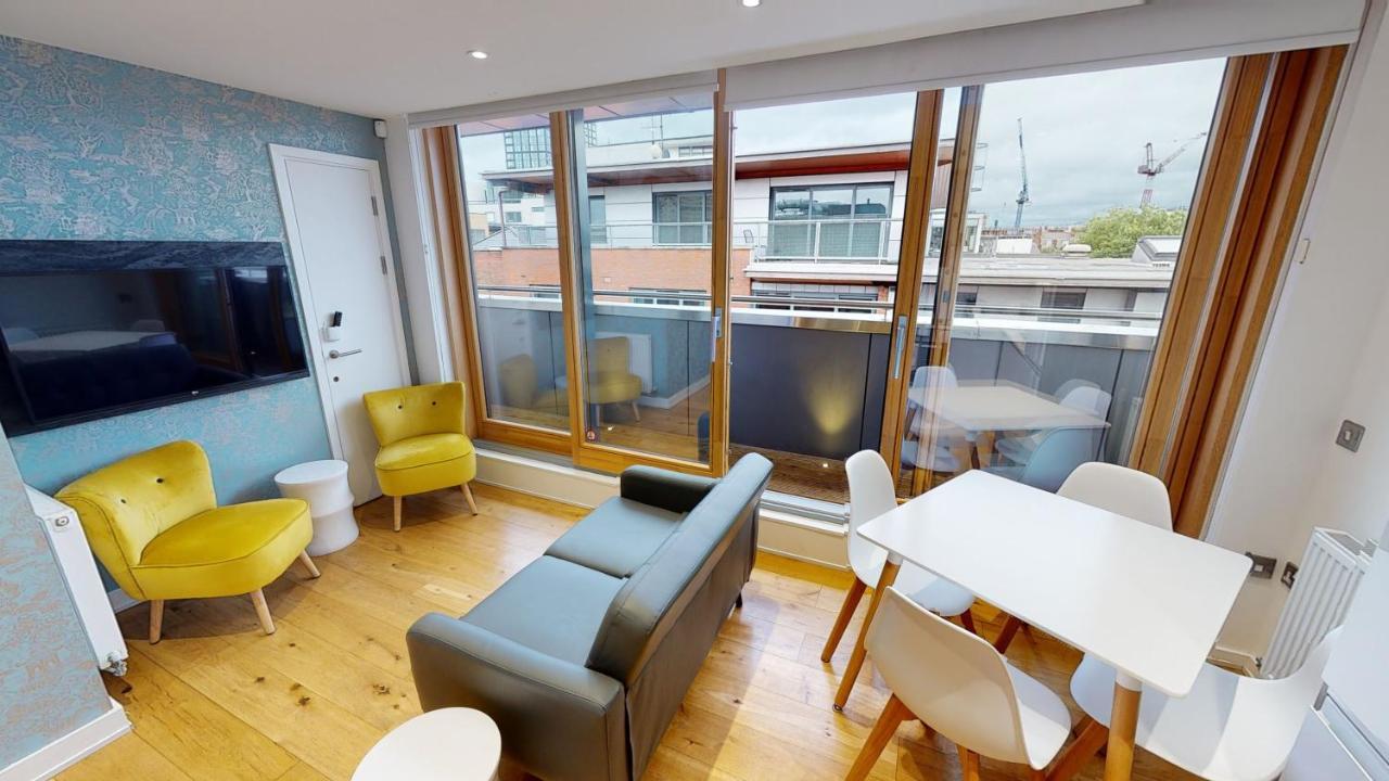 Quay Apartment Manchester