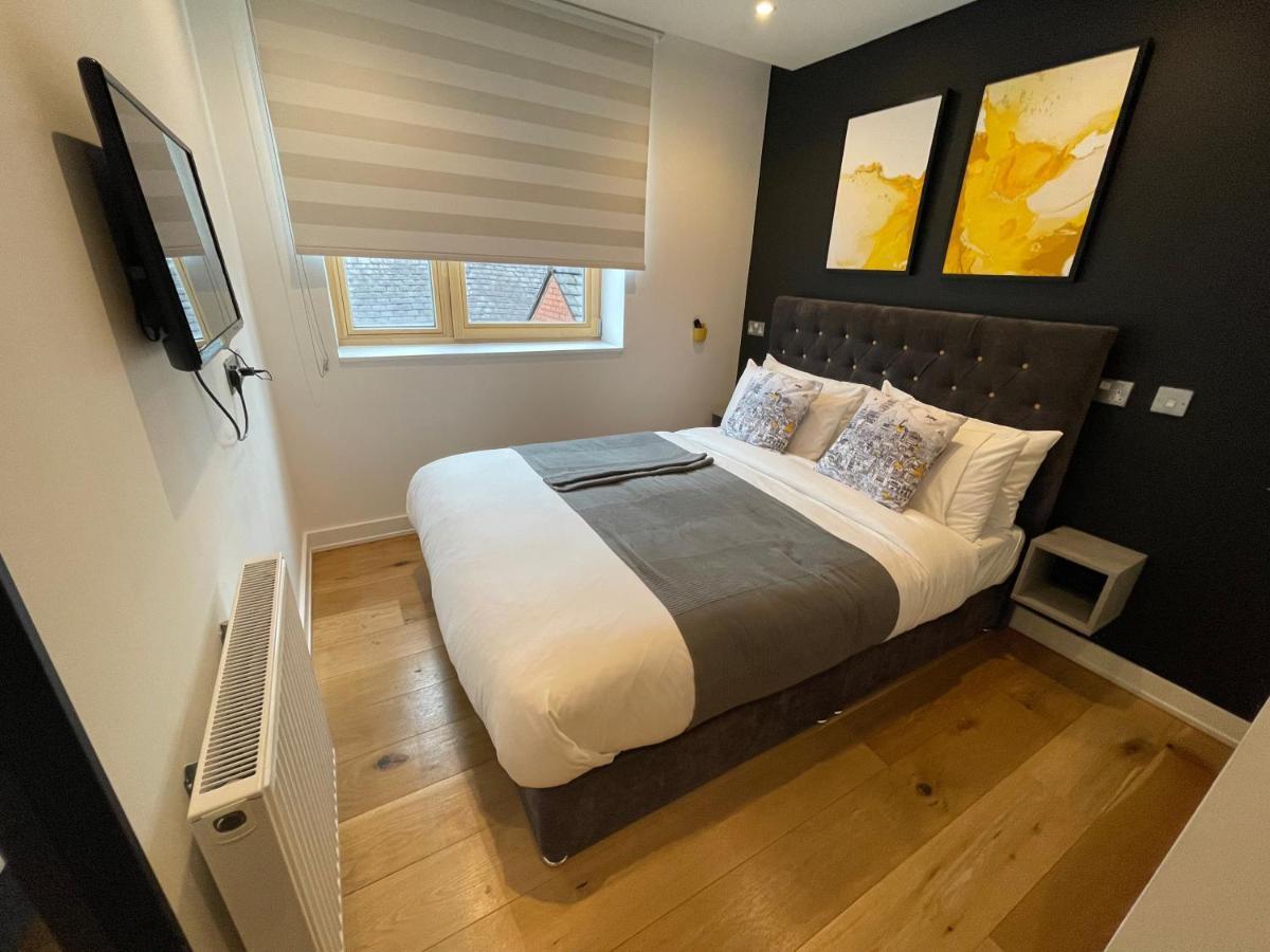 Quay Apartment