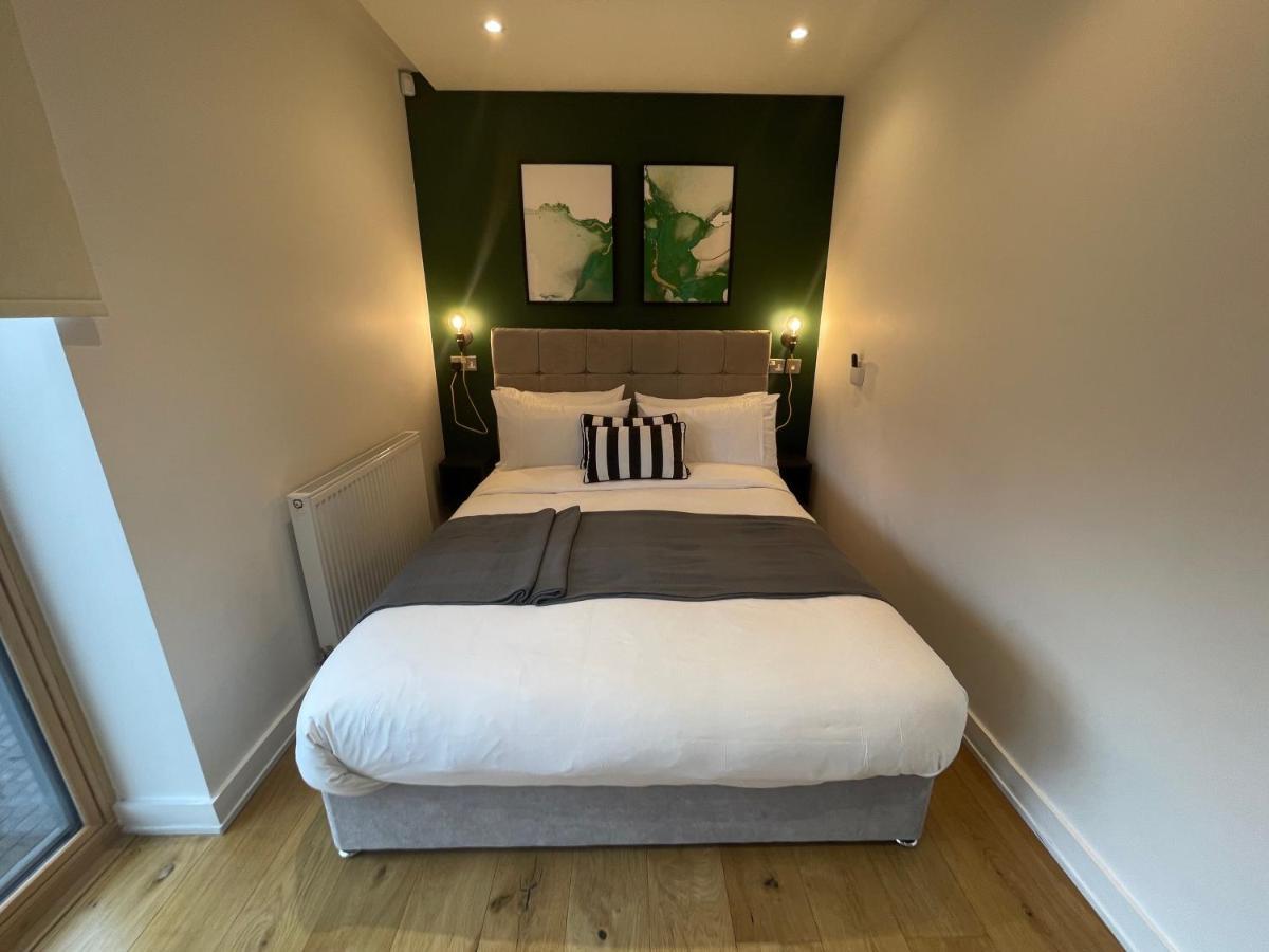 Quay Apartment *