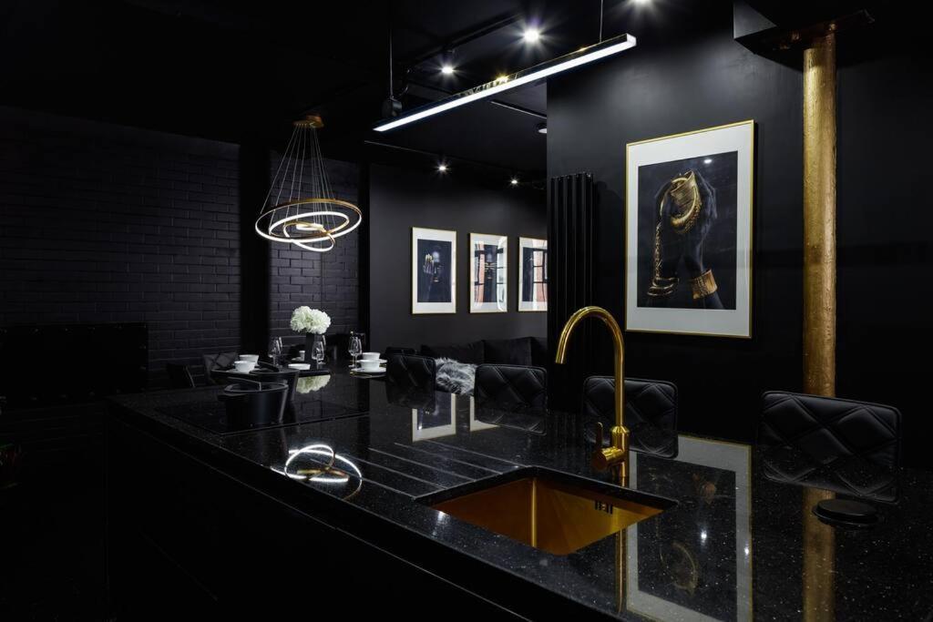 Gotham Luxe By Jacksonheim Residences Apartment