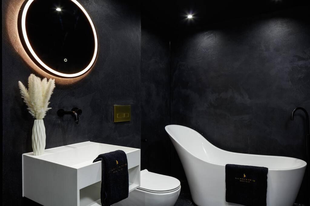Gotham Luxe By Jacksonheim Residences Apartment Manchester