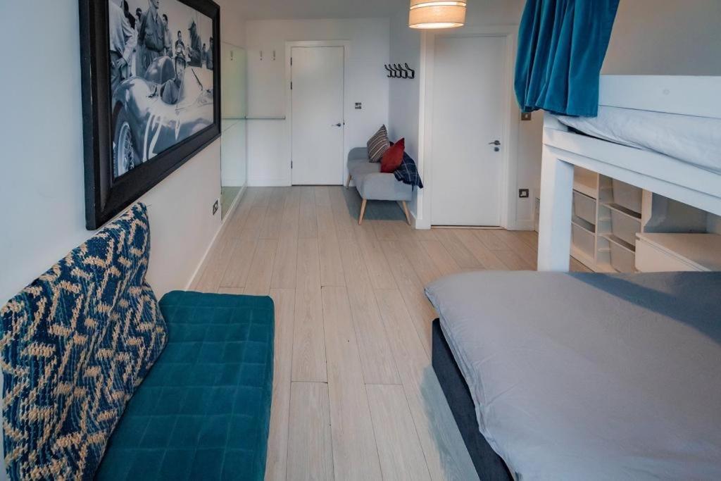 Apartment City Centre Modern 3bed 2bath Penthouse Northern Quarter, Sleeps 10 *