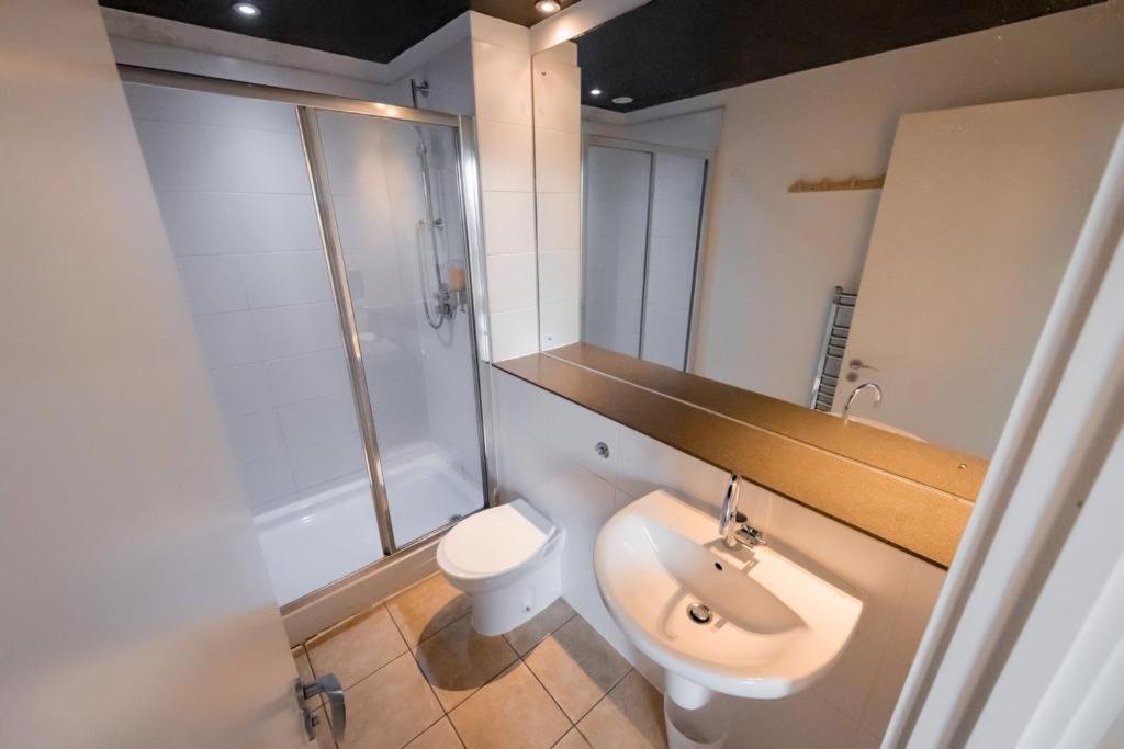 City Centre Modern 3bed 2bath Penthouse Northern Quarter, Sleeps 10 Apartment *