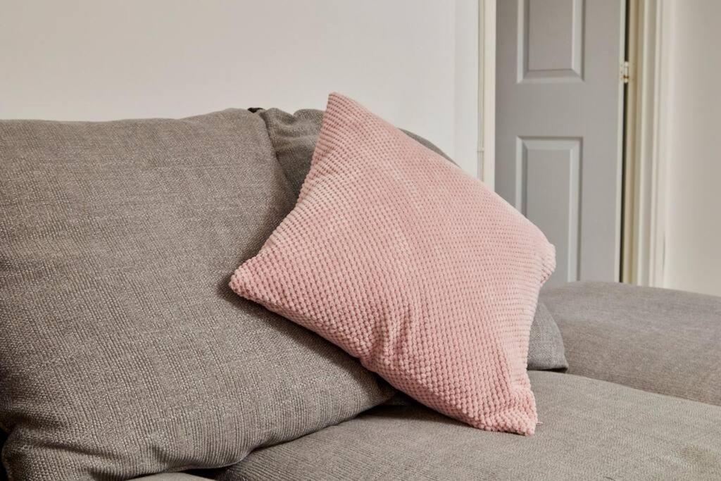 Appartement Elegant 4 Bedroom House - Parking - Garden Manchester