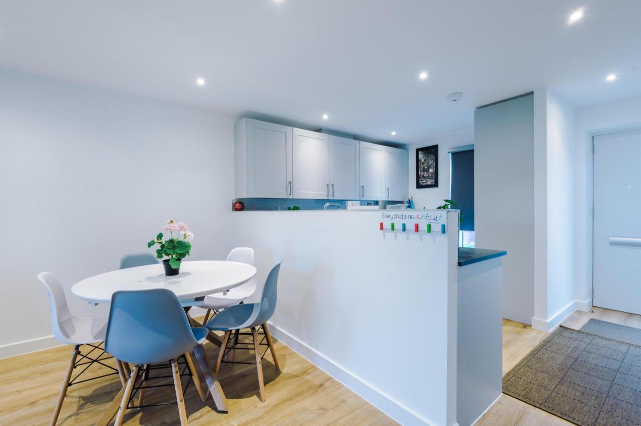 Pipi Homes * Manchester