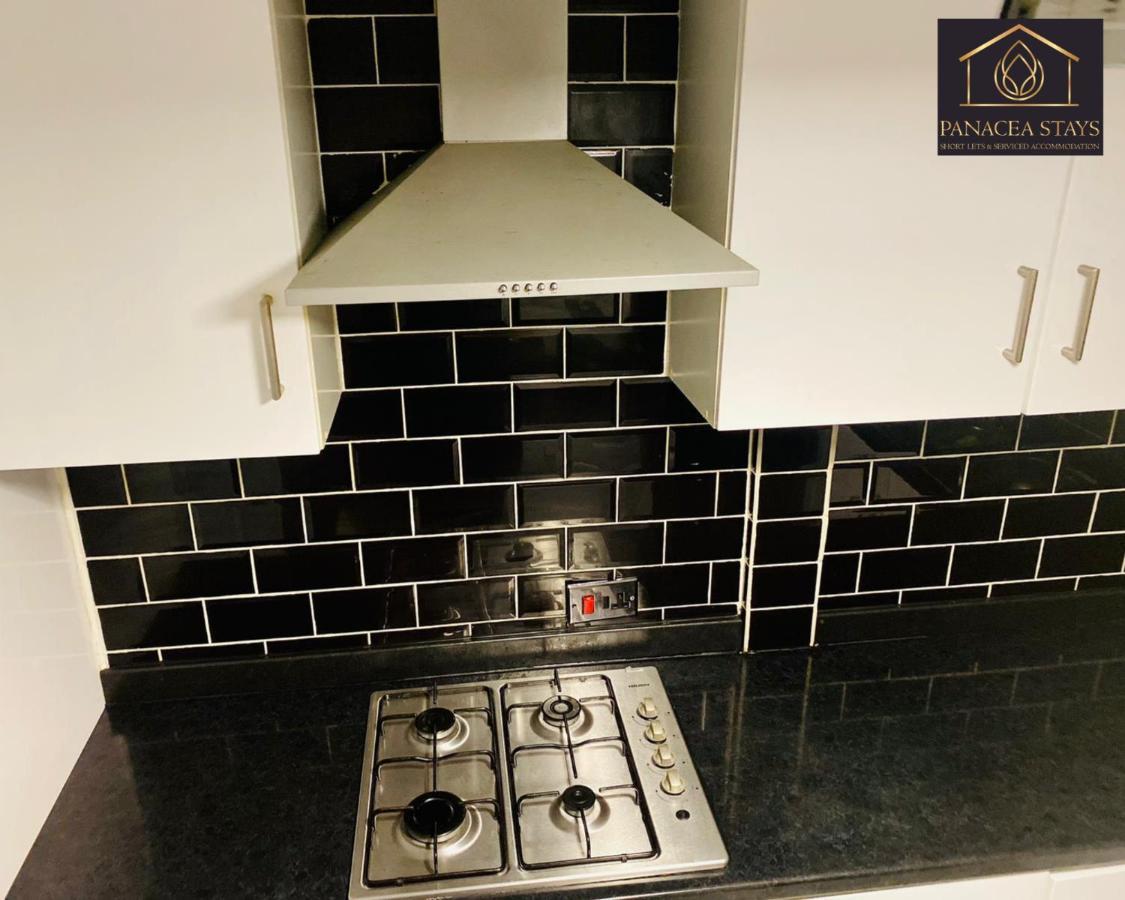 Holiday home Lovely 1 Bed House Share! Free Off Road Parking! Large Rear Garden Manchester