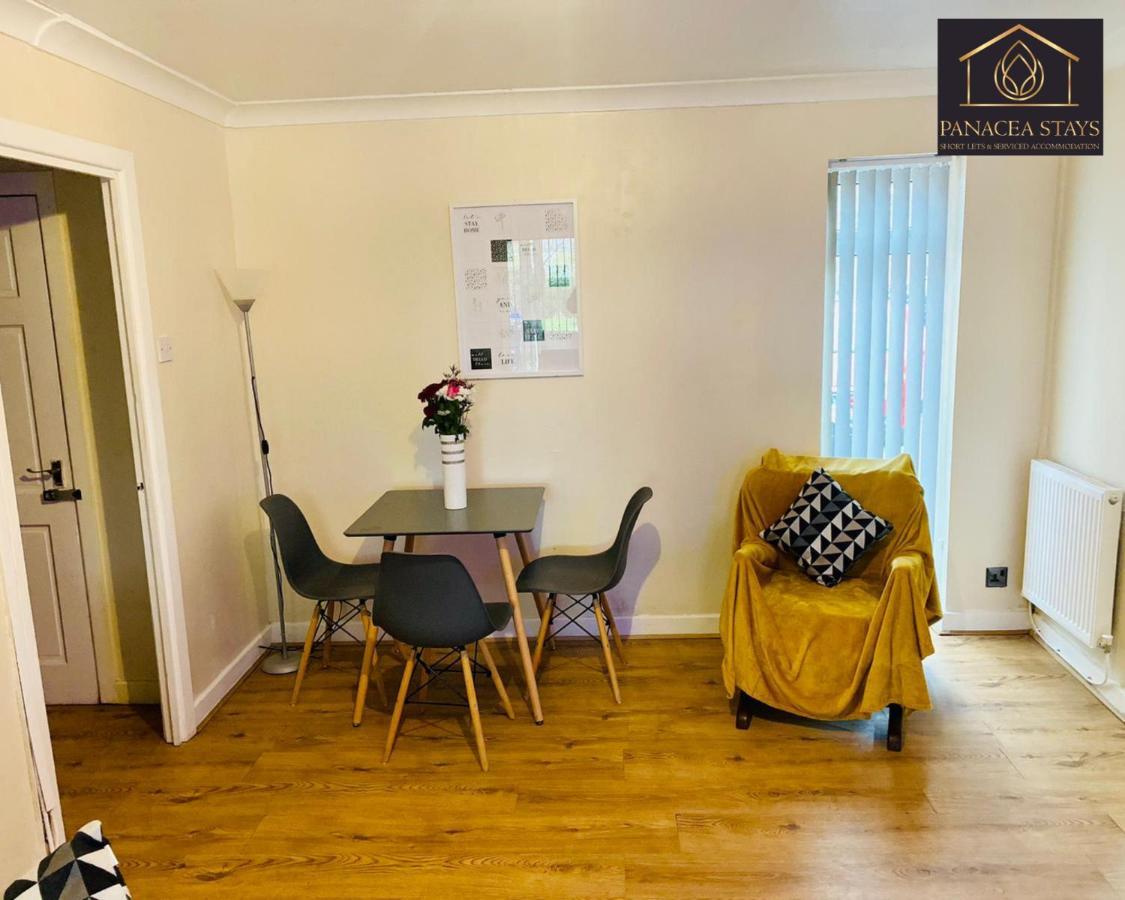 Lovely 1 Bed House Share! Free Off Road Parking! Large Rear Garden