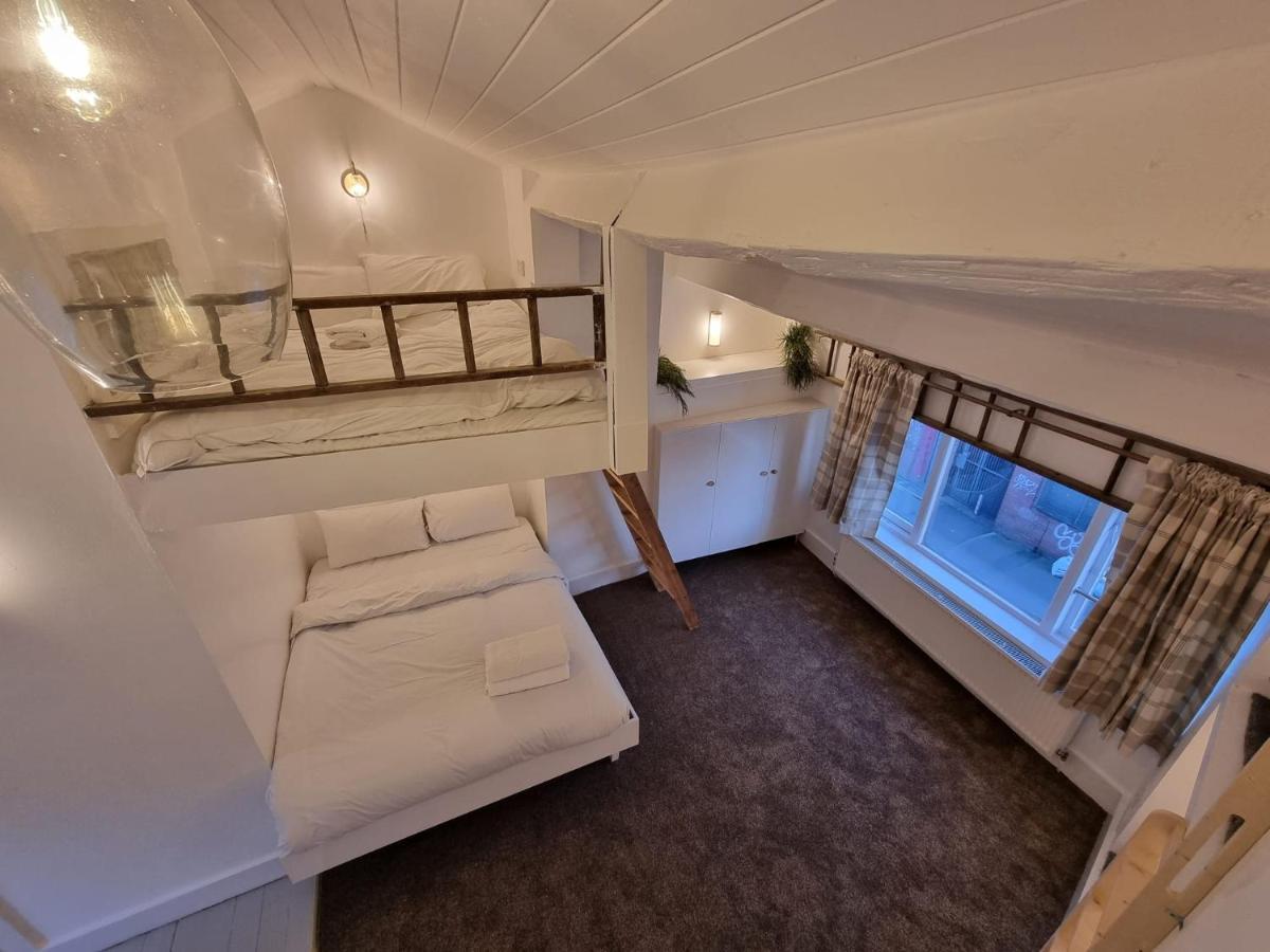 Manchester's Only Centre Detached House Vakantiehuis Manchester