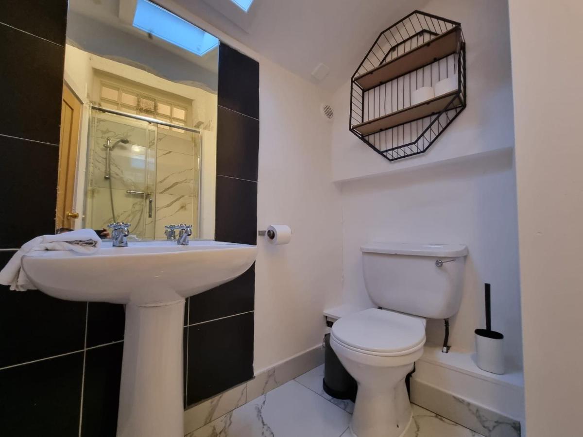 Manchester's Only Centre Detached House *