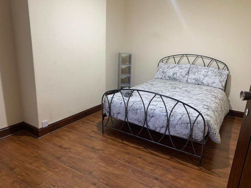 3/4 Bedroom House Apartment