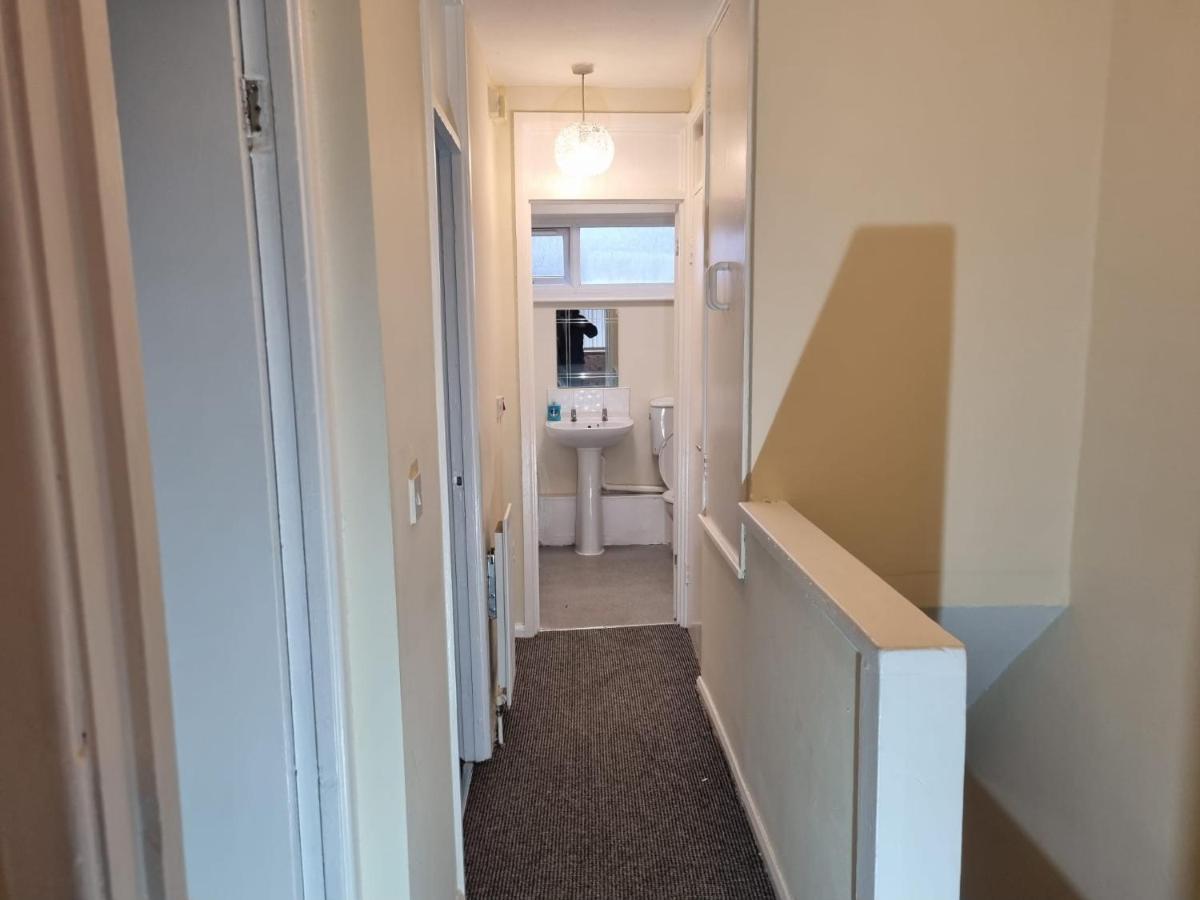 Residential Within Easy Reach Of Town * Manchester