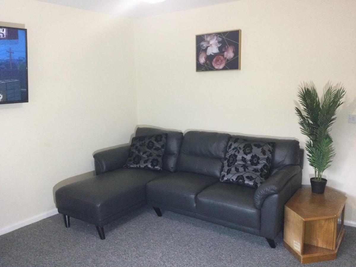 Residential Within Easy Reach Of Town Apartment