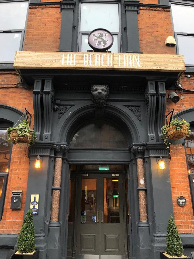 Black Lion 4* Manchester