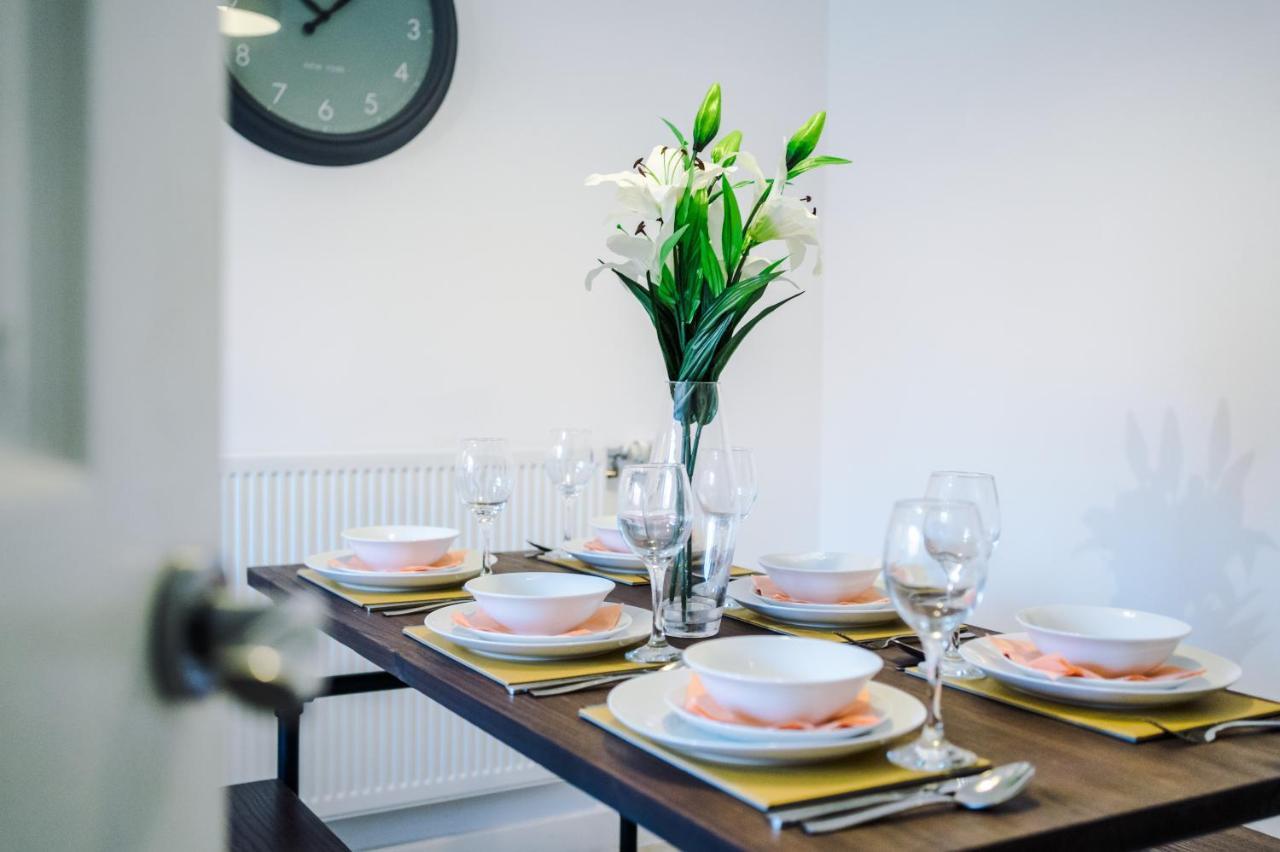 Apartment Stunning House - Garden Manchester