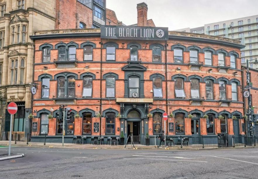 Black Lion Bed & Breakfast