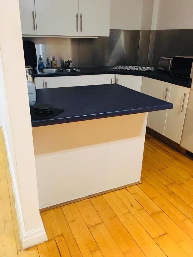 Oxford Place Apartment