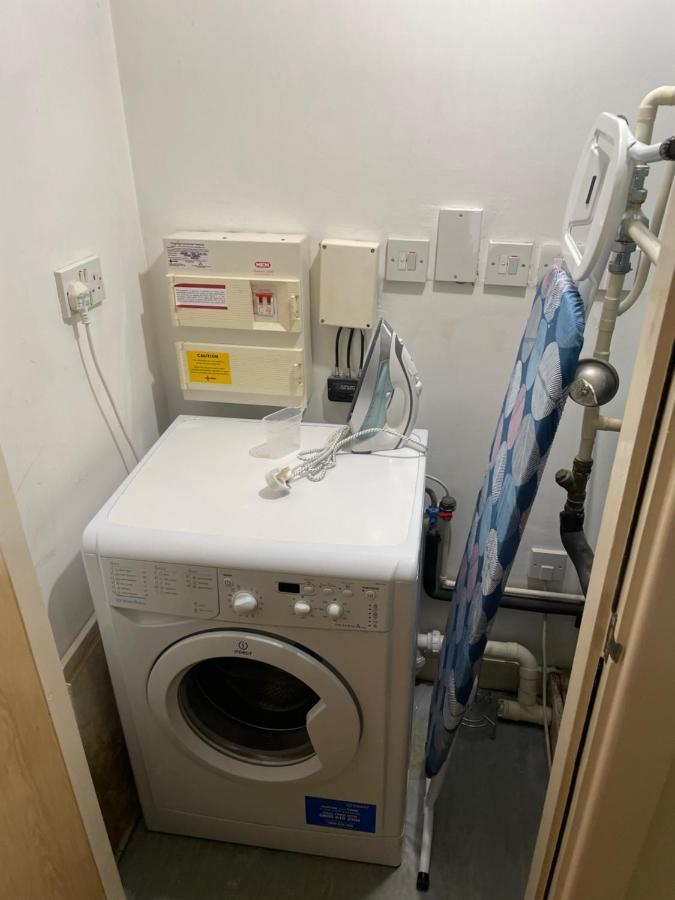 Bigkings 2 Bedroom With Free Parking Beside Piccadilly In Apartment *