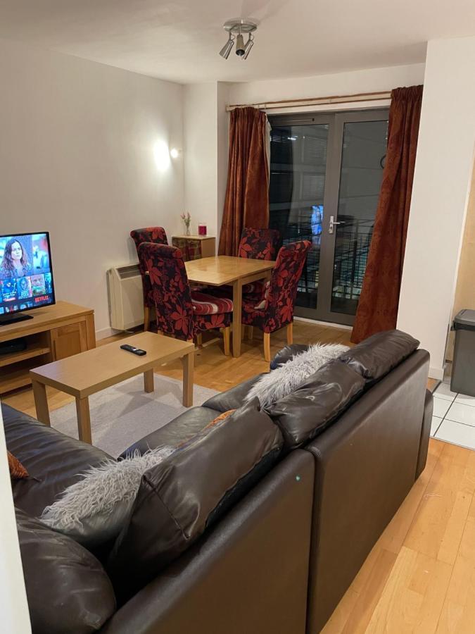 Apartment Bigkings 2 Bedroom With Free Parking Beside Piccadilly In