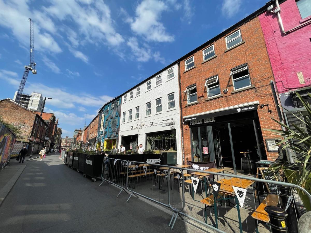 Quay Apartment Manchester