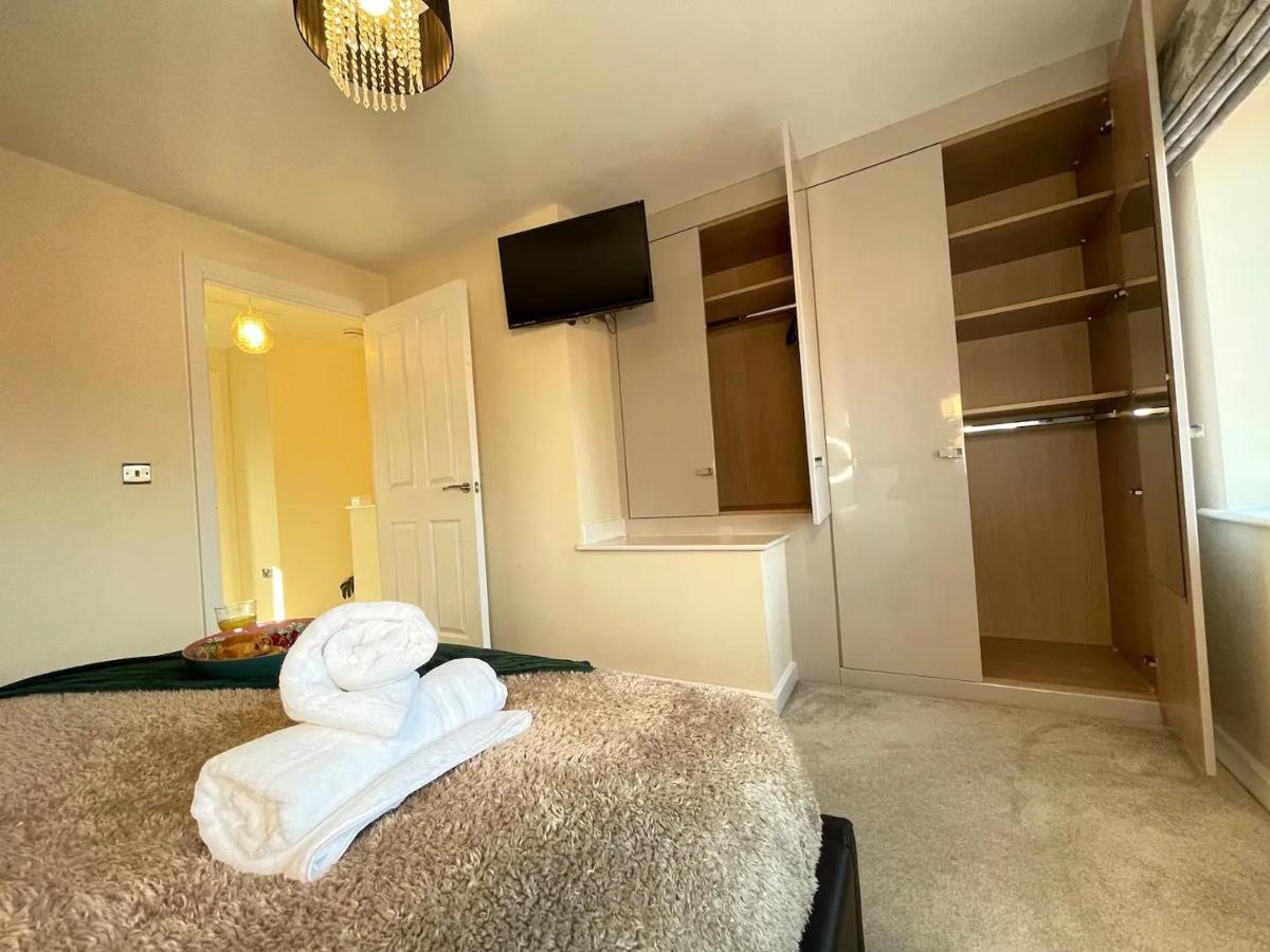 Chic Townhouse Near Old Trafford Appartement