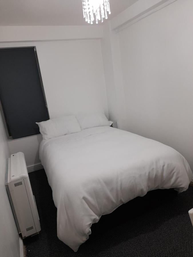 Zest Two Apartment *