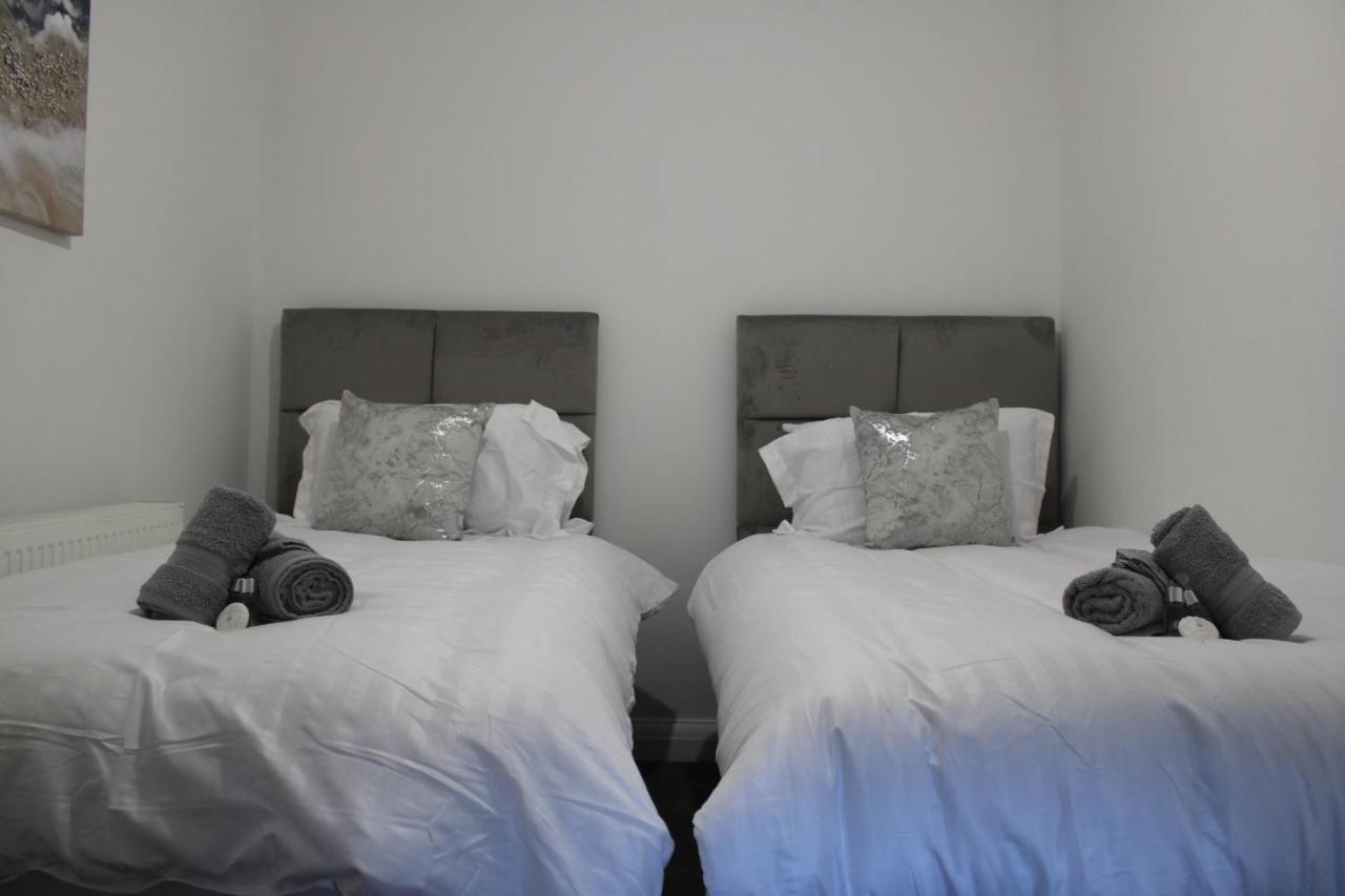Beautiful, Spacious, Old Trafford Holiday home Manchester