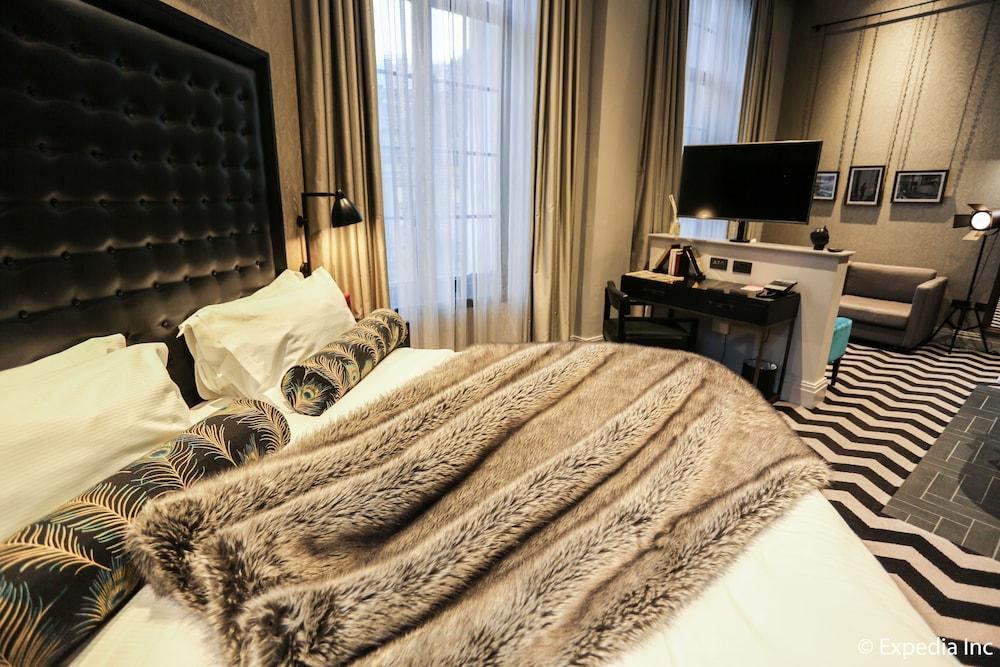 Gotham Hotel 5*