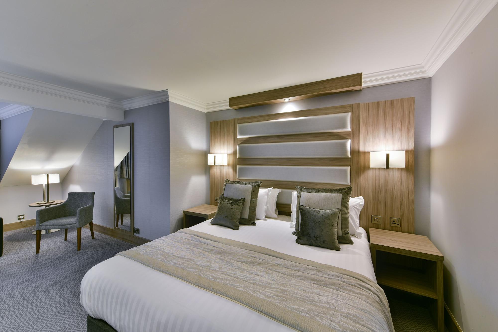 Holiday - - Oldham By Ihg Hotel Manchester