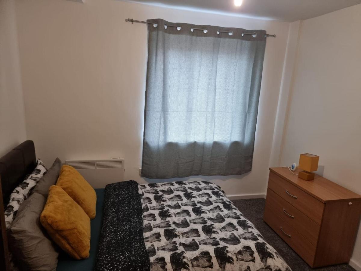 Apartment Beautiful 2-bed In Centre *